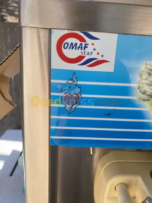 ماشينة ايس كريم 