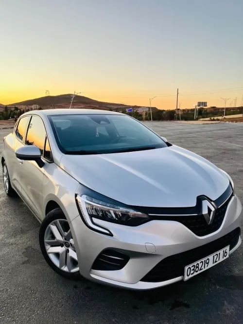 Renault Clio 5 2021 Beseniss
