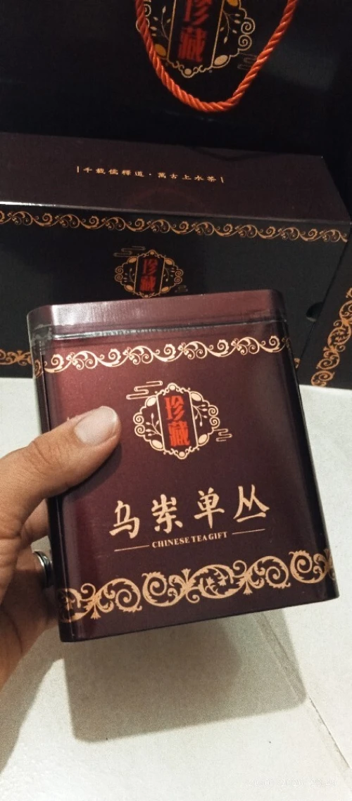 Thé chinois haut de gamme  Wu Dong Dan Cong  شاي وودونغ دان كونغ الفاخر