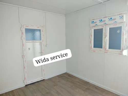 Cabine 9*3 avec sanitaire et douche