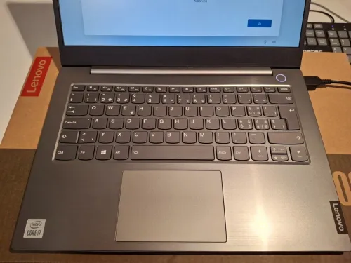 Lenovo ThinkBook 14 G7