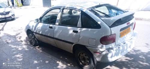 Kia Avella 2000 2000