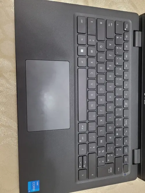 Dell Latitude 3420 i5 1145G7 16G 256 SSD 14" Full HD