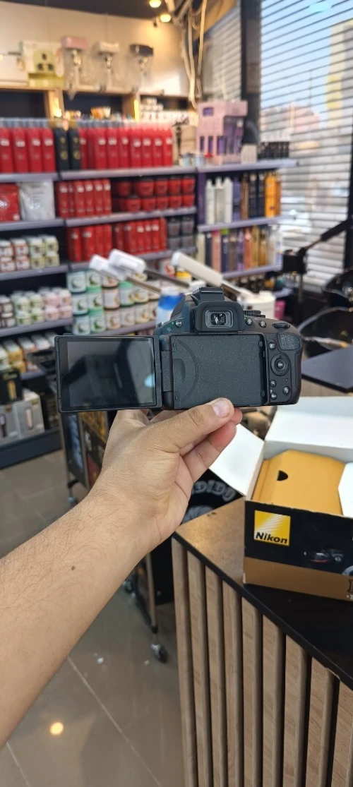 Nikon d5100