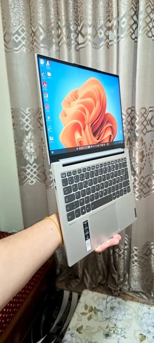 Lenovo yoga 7i pro slim