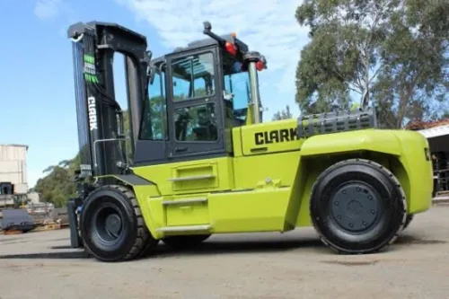Location clark 3t 5t 8t 10t 12t 15t 28t location grue