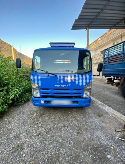 Isuzu super jumbu 2015