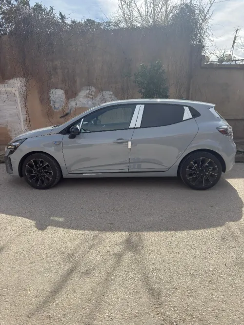 Renault Clio 5  2026 Alpine