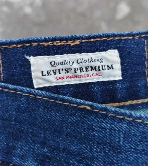 Jean Levi's original
