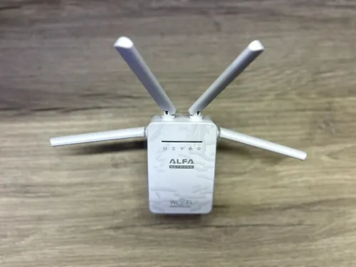 RÉPÉTEUR/ROUTEUR WIFI ALFA AL_WR09