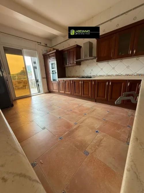 Location Appartement F4 Alger Hydra