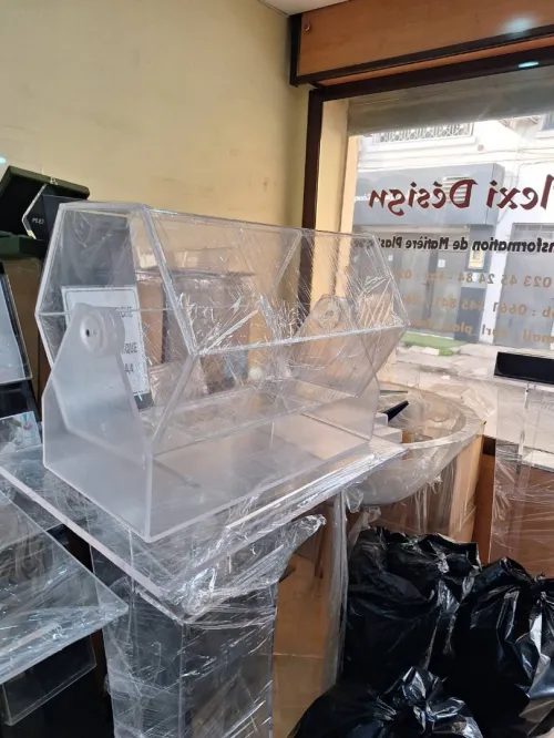urne en plexi rotative 