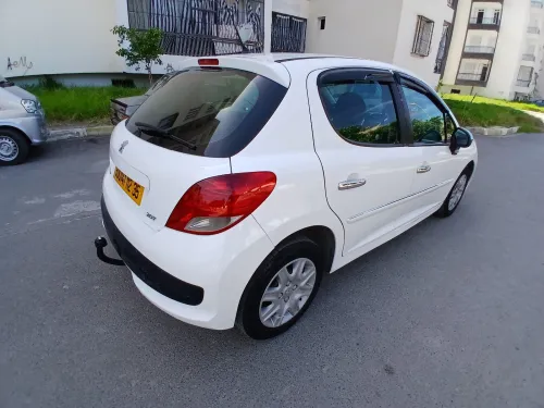 Peugeot 207 2012 207