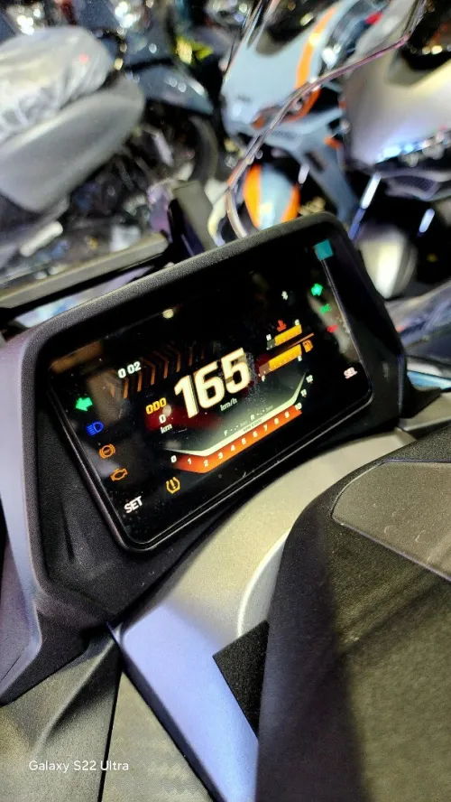 VMS vmax 300cc 2025