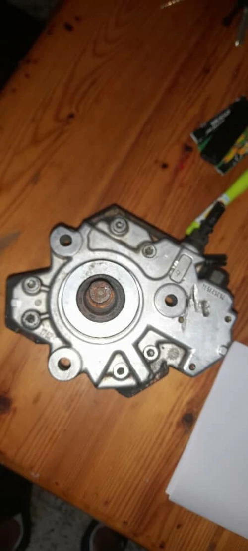 Vente doseur moteur reunault 1.9 diesel 