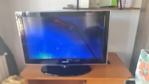 2 Téléviseur SAMSUNG