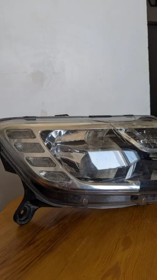 phare stepway original 2019 ( côté droit)