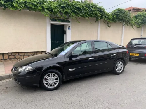 Renault Laguna 2 2002 initiale paris