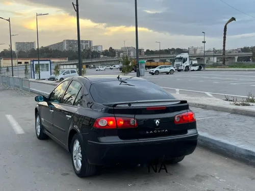 Renault Laguna 2 2002 initiale paris