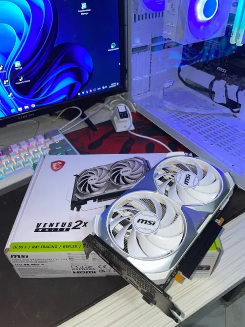 RTX 4060 8GB WHITE EDITION