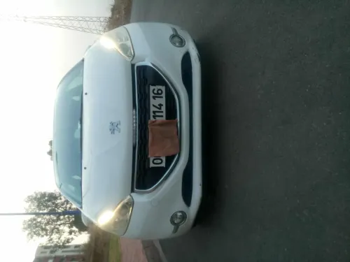 Peugeot 208 2014 208