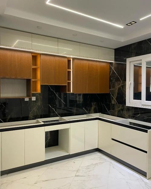 cuisine équipée moderne sur mesure 
