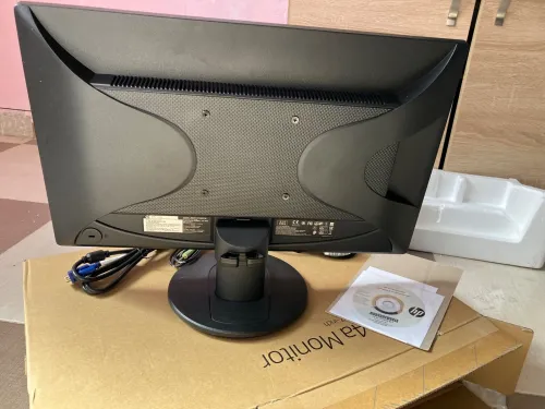 Écran HP 20.7 pouces à vendre