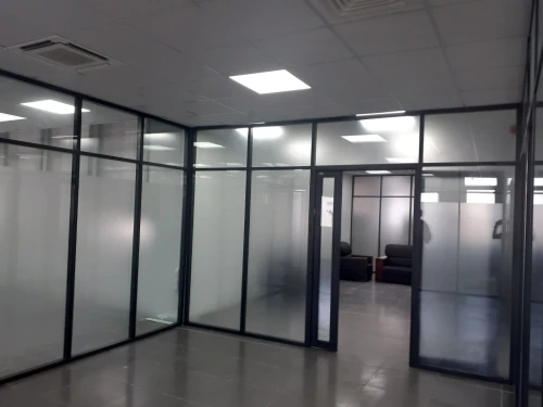 cloisons amovible, en verre, séparation de bureau, aménagement open space