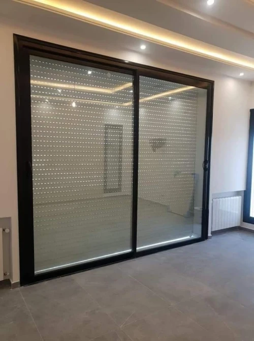 Aluminium TPR. Strugal Meta50. Hps porte.  fenêtre
