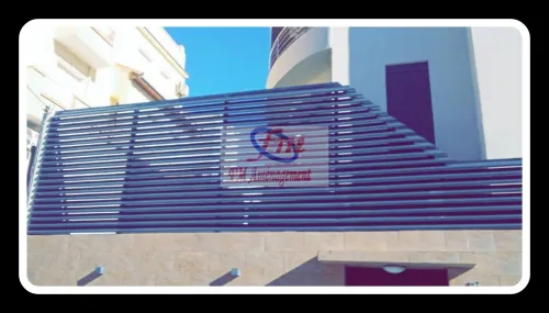 Brise vue, brise soleil, séparation aluminium. Jalousie. Piscine