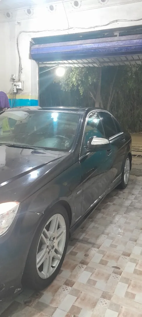 Mercedes Classe C 2008 Avangard kit AMG
