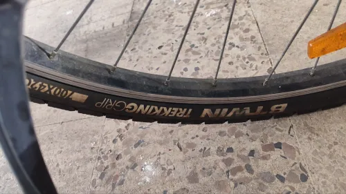 Vélo b'twin original série limitée 