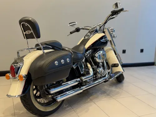 Harley davidson Softail deluxe 2011