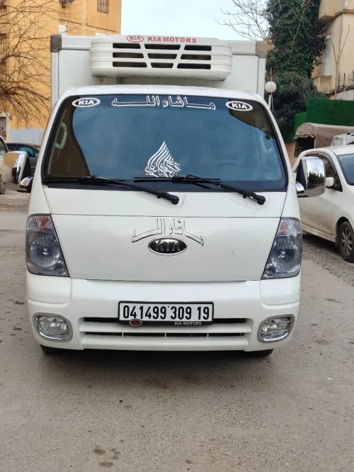Kia K2700 2009 Frigo