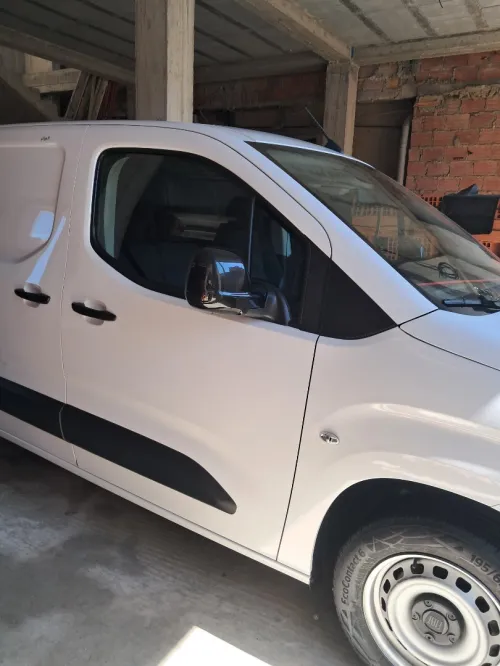 Fiat Doblo 2024 Tola
