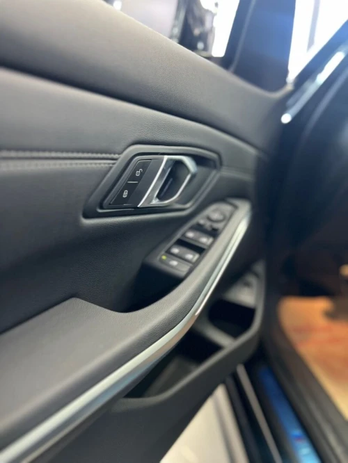 BMW Série 3 2025 320d