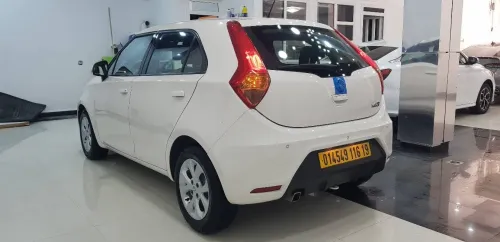 MG 3 2016 3