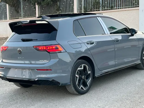 Volkswagen Golf 8 2025 Pro R-line
