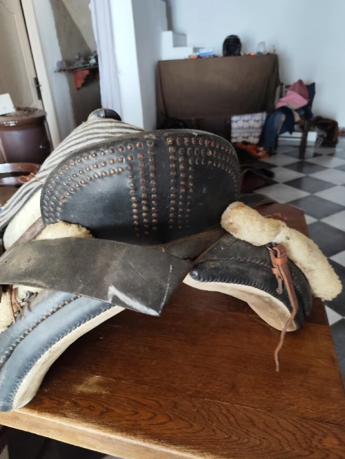 Selle mixte et espagnol