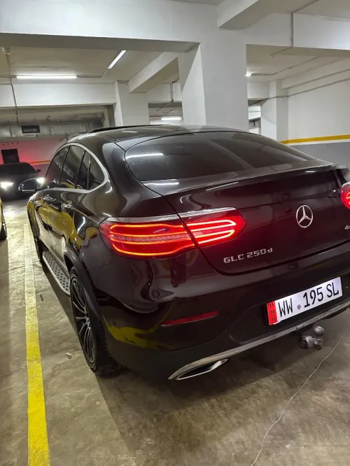 Mercedes GLC 2017 Amg line full omtion