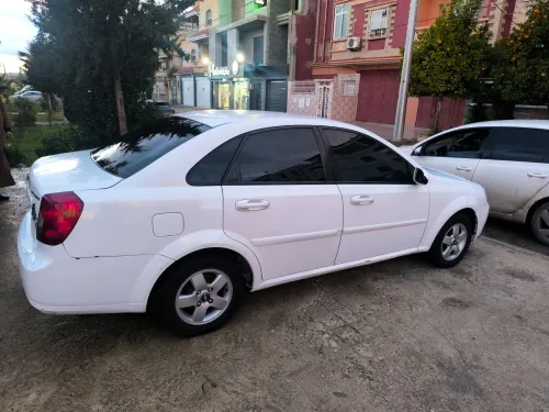 Chevrolet Optra 5 portes 2011 Optra 5 portes