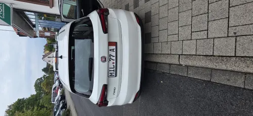 Fiat Tipo 2023 hatchback
