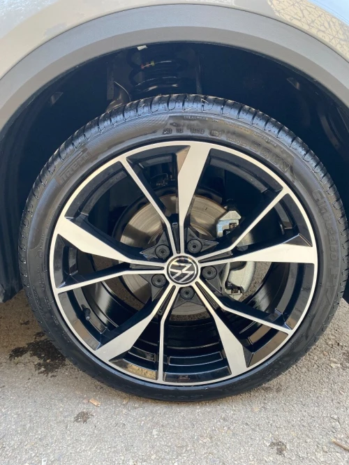 Volkswagen T-Roc 2025 R-Line 