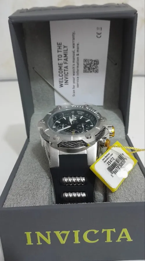Montre invicta original 