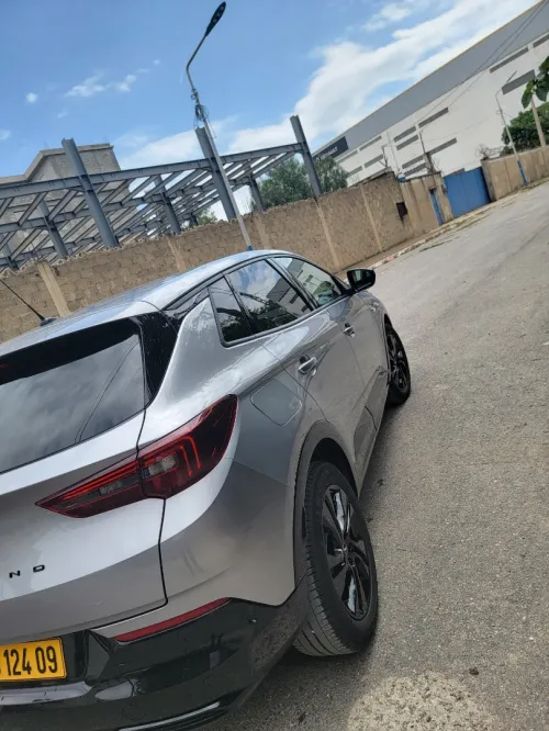Opel GrandLand 2024 La maison