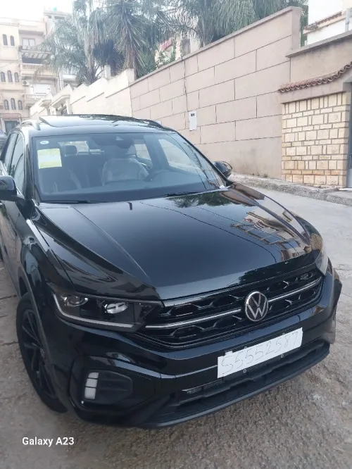 Volkswagen T-ROK BLAK MAGICK 2026 R LINE