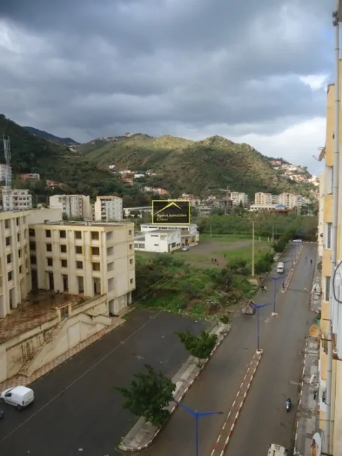 Vente Appartement F3 Béjaïa Tichy