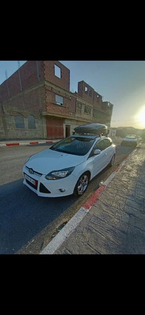 Ford Focus 5 portes 2014 Trend Sport