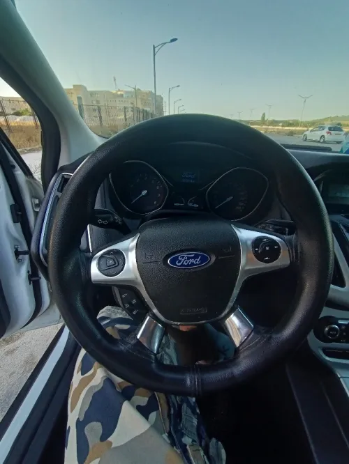 Ford Focus 4 portes 2014 Trend Sport