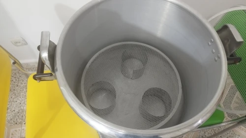 Autocuiseur cocotte minute 75 litres 